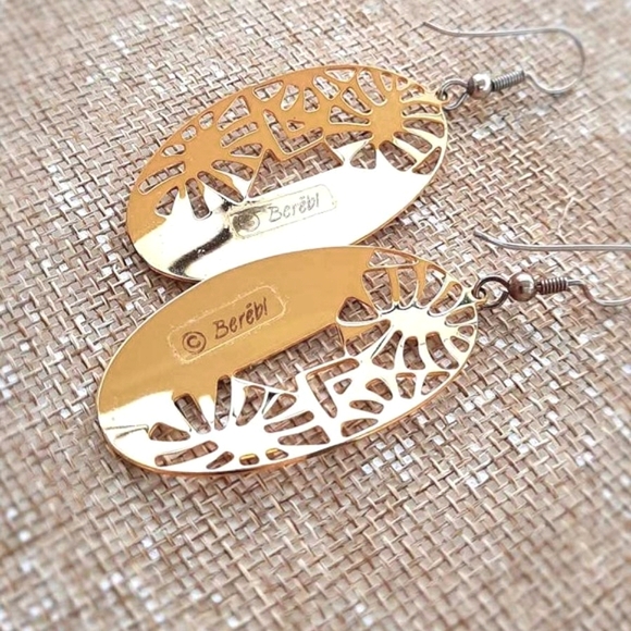 💞💗 EDGAR BERÉBI Vintage Gold Intricate Ivory Enamel Earrings - Picture 4 of 5